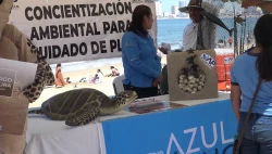 Operadora de Playa lleva concientizacion de cuidado de playas en Mazatlán