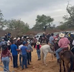 Muere menor de edad en carrera de caballos al norte de Sinaloa