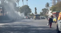 Se incendia vehículo en el centro de Los Mochis