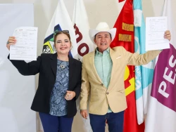 Buscan Raúl Castelo y Ernestina Castro repetir una vez más en el Congreso, pero ahora representando otros distritos
