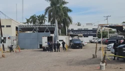 Policía Estatal realiza operativo sorpresa en el Penal de Aguaruto