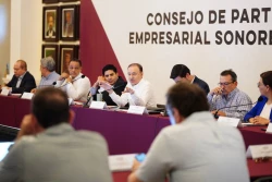 Atiende Gobernador de Sonora agenda económica con sector empresarial