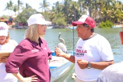 Estrella Palacios visita La Isla de la Piedra; se compromete con el sector pesquero
