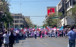 La marea rosa marcha en Culiacán