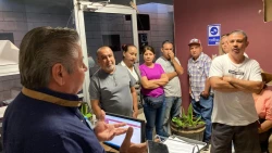 Locatarios del mercado 30 en pleito