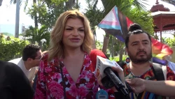 Miembros de la comunidad LGBTQ+ se manifiestan en Mazatlán