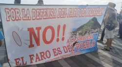 Se manifiestan ciudadanos en defensa del Faro de Mazatlán
