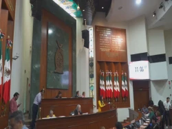 Defiende Feliciano Castro facultades del Congreso para  realizar la consulta universitaria