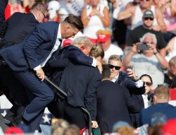 Donald Trump dice que no tiene "miedo" tras sobrevivir a un intento de magnicidio