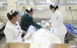 Por cerrar convocatoria para personal de enfermería