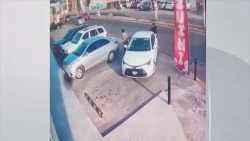 A plena luz del día despojan de camioneta a familia en Culiacán