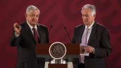 AMLO defiende a Manuel Barlett