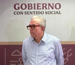 Heridos y 12 vehículos despojados: Rocha Moya 