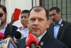 Juez separa del cargo a Robespierre Lizárraga