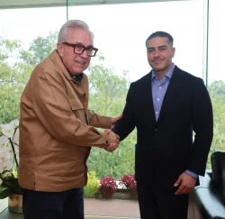 Rocha se reúne con el secretario Omar García Harfuch para analizar la seguridad en Sinaloa