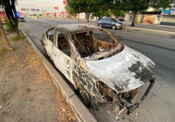 Narco bloqueos en carreteras, robo de cajero automático y saqueo a comercios; así amaneció este viernes Culiacán