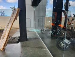 ¡Otro más! atracan negocio de motocicletas de alta gama en Culiacán