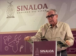 Niega Rocha Moya que exijan la renuncia de policías