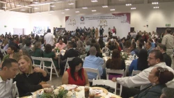 Entrega reconocimiento a 376 trabajadores del STASE por sus 25 años de servicio