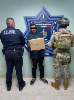 Captura SSPM y Marina a individuo con drogas en la Hidalgo y otro con arma blaca en la colonia Centro de Cajeme