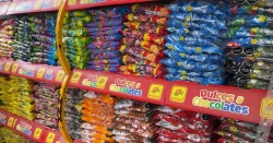 Disminuyen ventas en dulcerías de Los Mochis en este Día del Niño