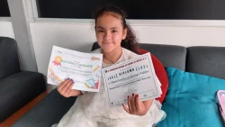 María Josefina, la niña mazatleca que busca llegar a Singapur gracias a su talento