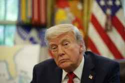 Donald Trump resta importancia al proceso obligatorio de la ley al hacer deportaciones masivas