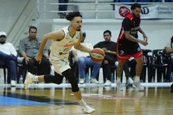 Los Zonkeys se llevaron el primero ante Venados