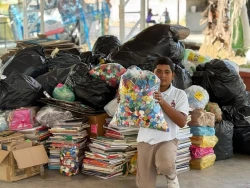 Estudiantes de la Secundaria Federal  No.3 recolectan más de 4 toneladas de tapitas en apoyo a Casa Valentina