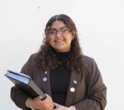 Seleccionan a estudiante de Cobach como instructora del Modelo de Naciones Unidas de la Universidad de Arizona
