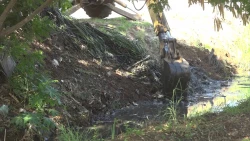 Continúa la limpieza de canales en Mazatlán
