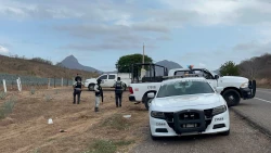 Hallan cuerpo sin vida a un costado de la carretera México 15 al norte de Culiacán