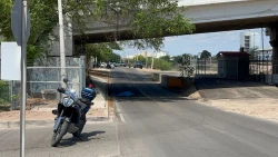 Dejan a joven asesinado sobre Federalismo en la Recursos Hidráulicos de Culiacán