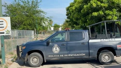 Hallan cadáver de hombre esposado y con huellas de violencia en el Desarrollo Urbano Tres Ríos en Culiacán
