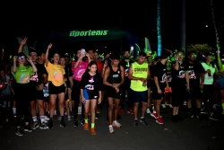 Todo un éxito la Carrera Neón TVP Mazatlán