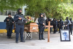 SSP realiza homenaje póstumo a oficial de la Policía Estatal Preventiva
