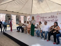 Inauguran "Mercadito del Bienestar" en la Plazuela República de Mazatlán