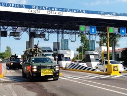 LLegan a Culiacán mil 500 elementos de la SEDENA