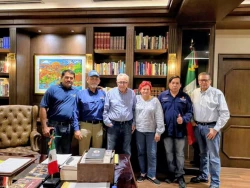 Levantan plantón, atiende el gobernador Rubén Rocha a Yessenia Rojo