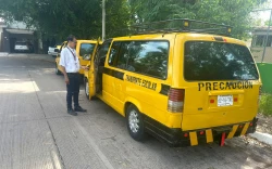 Revisan unidades del transporte educativo