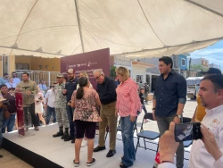 Entregan apoyos a familias mazatlecas afectadas por inundaciones del pasado jueves por la noche