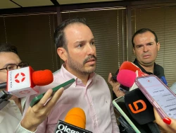 Cierran 43 centros de canje de uniformes en Sinaloa