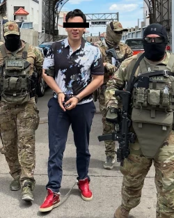 Ordenan juicio contra Julio César Chávez Jr. por tráfico de armas y nexos con el narco