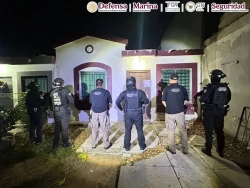 Autoridades Federales realizan cateo en Sinaloa y aseguran arsenal