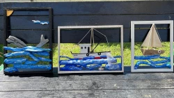Con lo que recoleta en las limpiezas de playa, Tony Olivares crea arte inspirado en el mar
