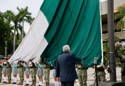 Gobernador Rocha encabeza ceremonia por el 215 aniversario