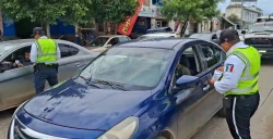 Campaña ¡Cuidado con el Tren! llega al cruce de la avenida Santa Rosa