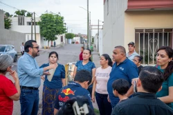 Parque y calles de la colonia Progreso serán mejorados, se promete Juan de Dios Gámez Mendívil