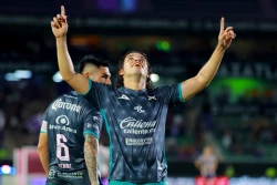 Mazatlán FC viene de atrás y vence al San Luis