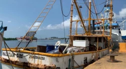 65 barcos camaroneros han regresado a puerto para resguardarse de los efectos del huracán Priscila